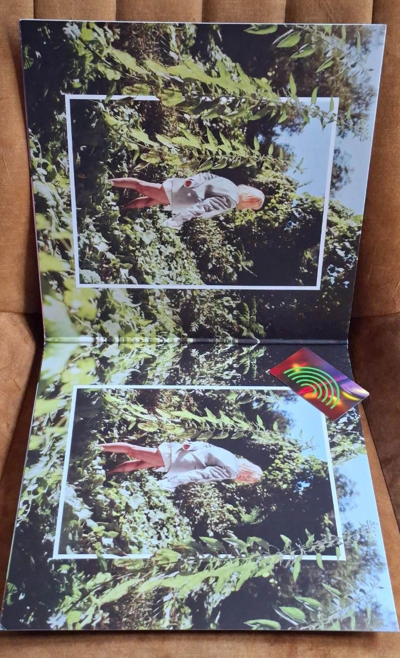 Lp Uffie – Fábrica de Sol – photo 3